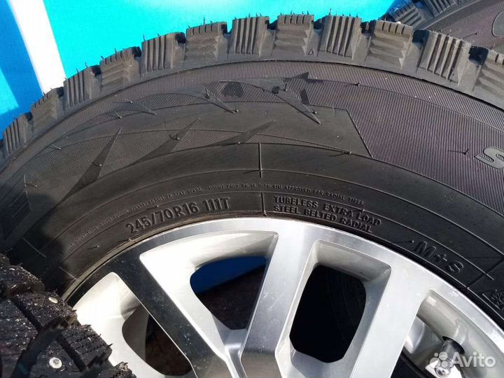 R16 Toyo Observe G3-Ice 245/70, PCD 6x114.3 DIA 66.1