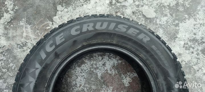 Bridgestone Ice Cruiser 5000 265/65 R17