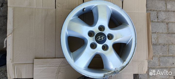 Литые диски r16 на Hyundai Santa fe 1 поколения