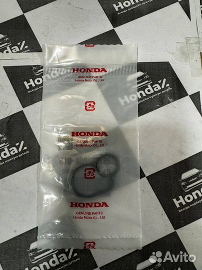 Прокладка масляного насоса Honda 36172P08015