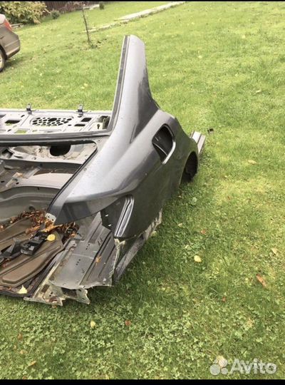 Крыло заднее правое mercedes c w204