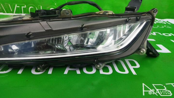 Фара противотуманная правая Lexus RX350 4