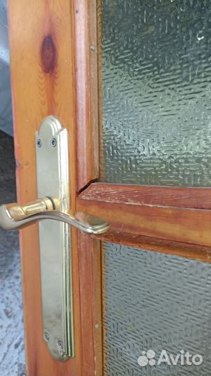 Двери из массива дуба