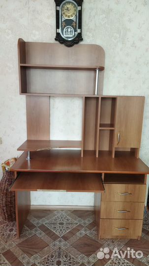 Письменный стол бу компьютерный