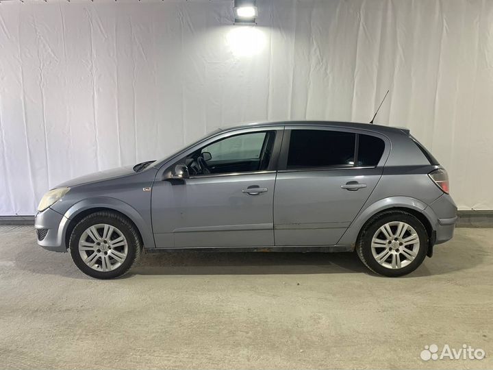 Opel Astra 1.6 МТ, 2008, 208 000 км