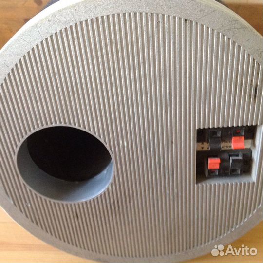 Пассивный автомобильный сабвуфер Blaupunkt Bass-Tu