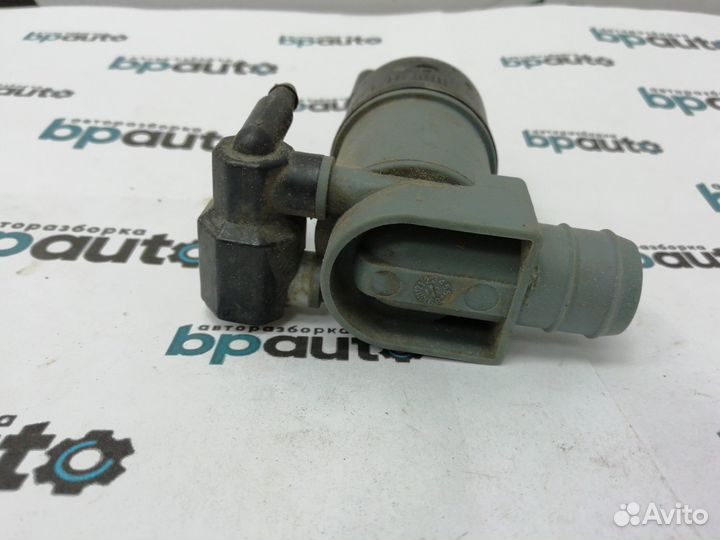 Моторчик омывателя ветрового стекла 28920-BU010