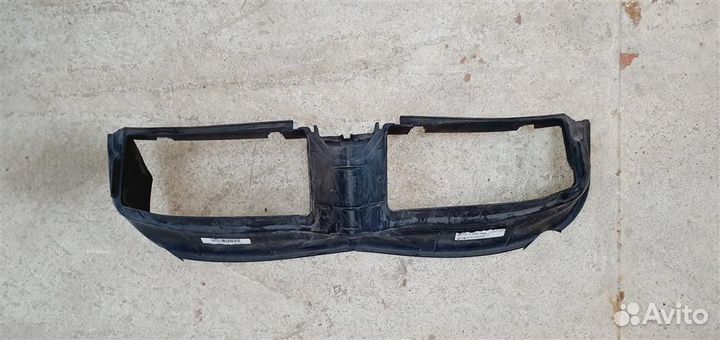 Воздуховод радиатора BMW E90