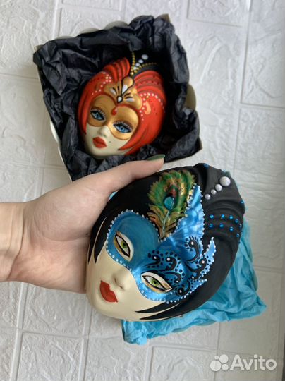 Маска декоративная на стену