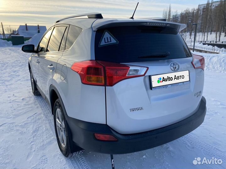 Toyota RAV4 2.0 CVT, 2015, 98 500 км