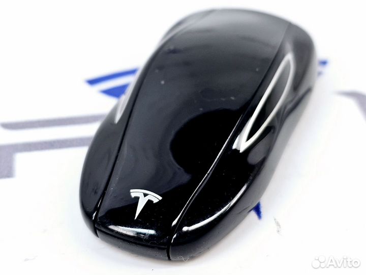 Ключ открытия автомобиля (машинка) Tesla Model S