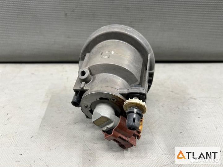 Туманка передняя левая toyota corolla spacio