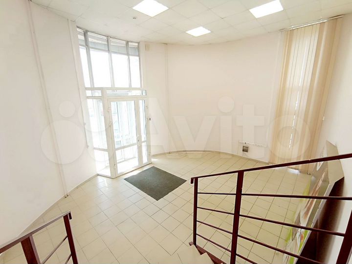 Центр, Первая линия, Первый этаж, 302.9 м²