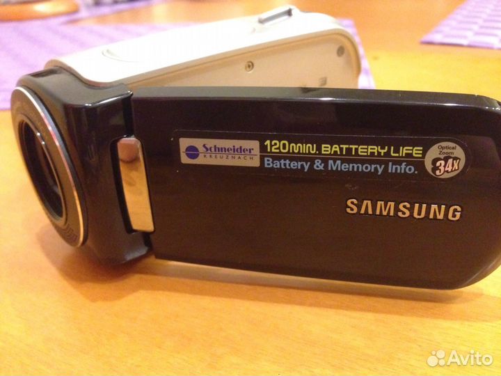 Цифровая видеокамера samsung