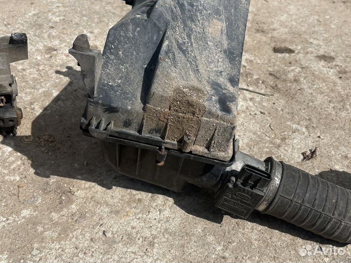 Корпус воздушного фильтра форд фиеста мк4