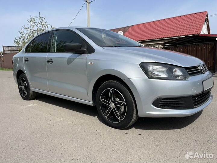 Volkswagen Polo 1.6 МТ, 2011, 294 982 км