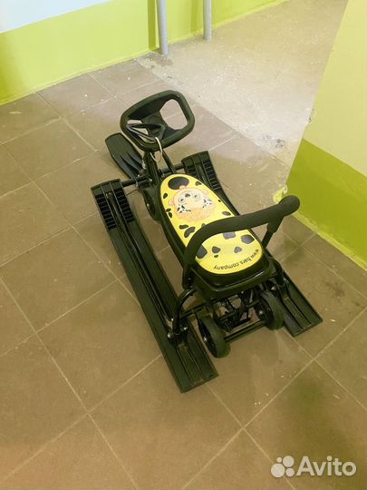 Снегокат с колесами