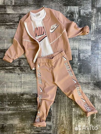 Костюм спортивный для девочки Nike