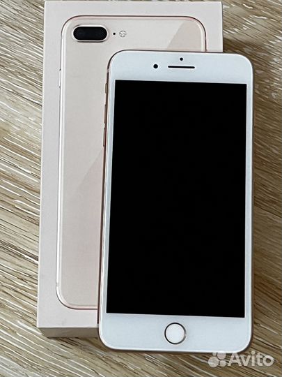 iPhone 8 Plus, 64 ГБ