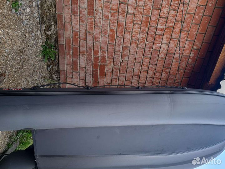 Лодка с мотором