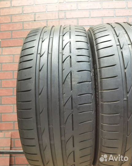 Bridgestone Potenza S001 225/40 R19 93Y