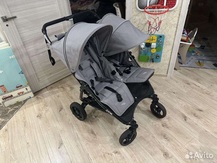 Коляска для двойни valco baby snap duo погодок