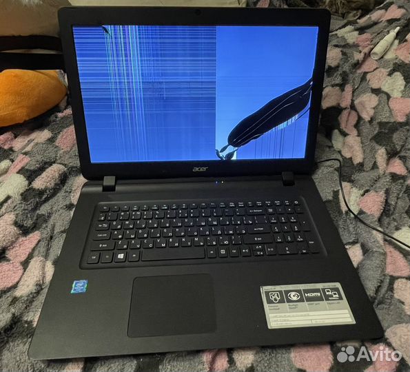 Acer aspire ES 17