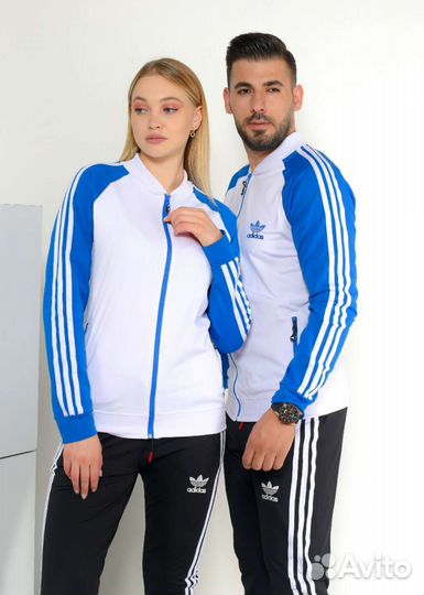 Спортивный костюмы