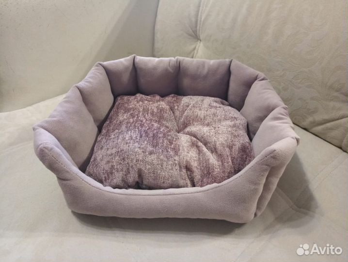 Лежанка для питомца