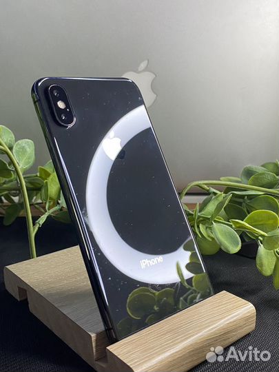iPhone X, 64 ГБ