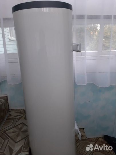 Водонагреватель 80 литров с оцинкованным баком