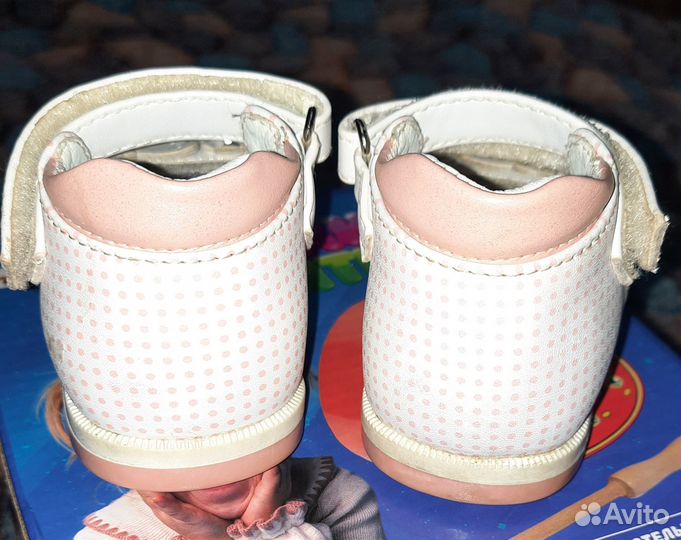 Сандалии для девочки