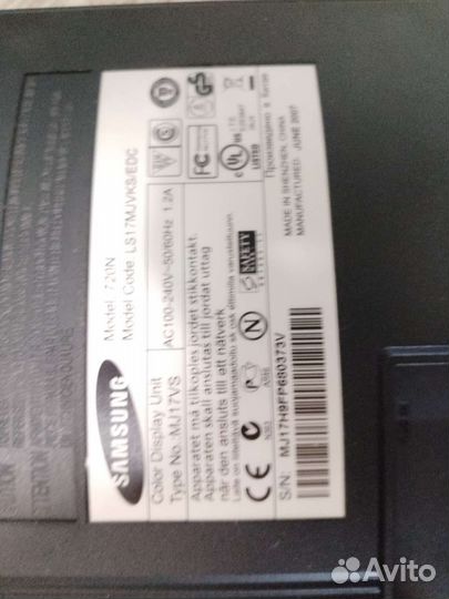 Монитор Samsung syncmaster