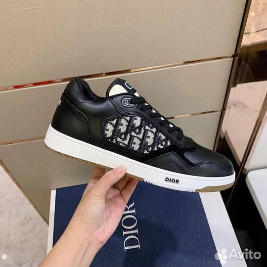 Кроссовки dior
