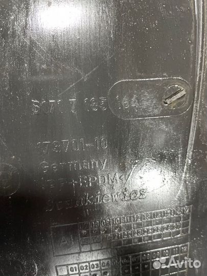 Подкрылок передний правый Bmw 7 F01 N63B44