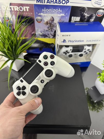 Sony PlayStation 4 slim