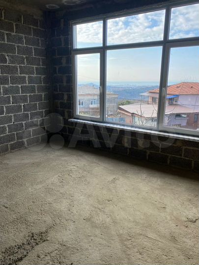 Дом 144 м² на участке 3,8 сот.