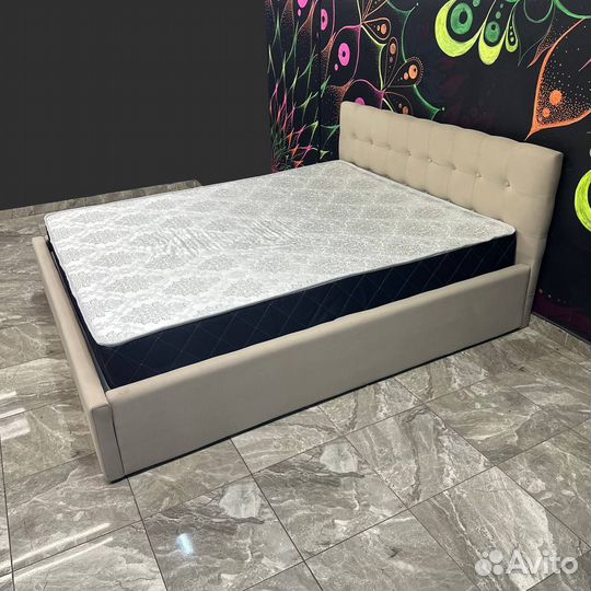 Кровать двухспальная 160х200