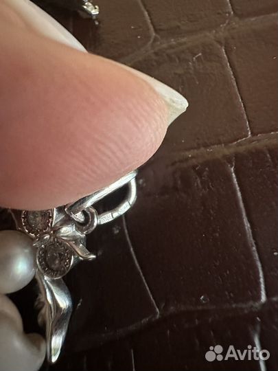 Серьги и подвеска 