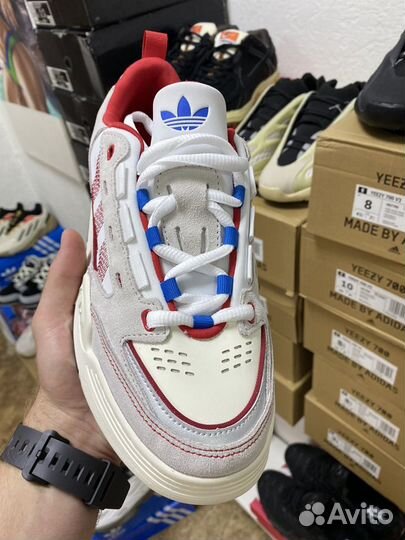 Кроссовки Adidas adi2000 новые