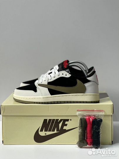 Nike air Jordan 1 travis scott