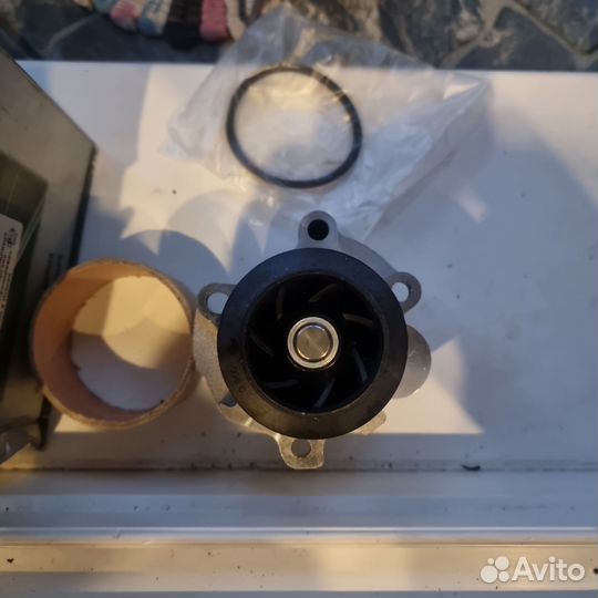 Помпа Octavia, Passat, Tiguan, Jetta 1.9-2.0 TDI 0