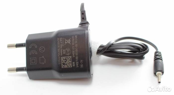 Сетевое зарядное устройство Nokia 6101