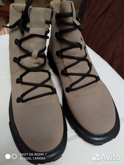 Ботинки новые