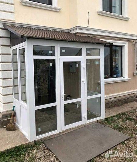 Входные группы пластиковые двери