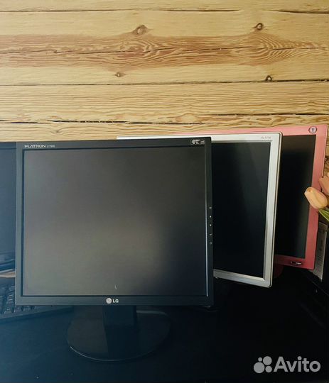 Монитор LG flatron L1753S