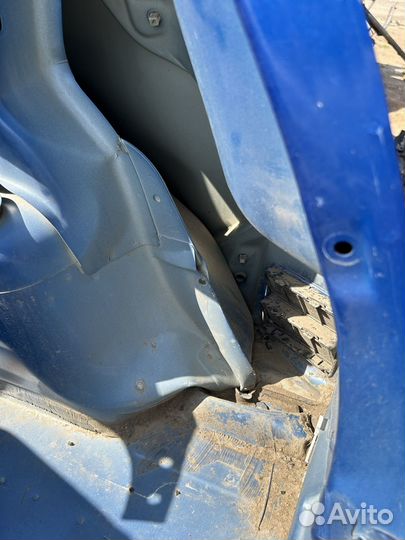 Задняя правая четверть suzuki sx4