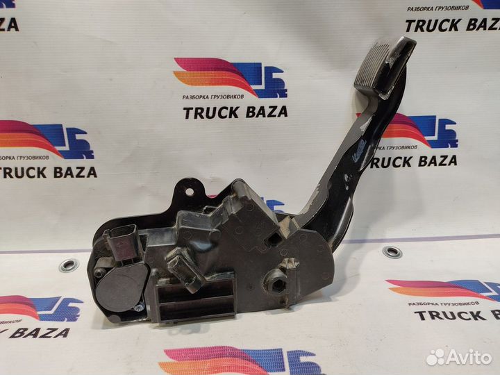 Педаль газа Renault Premium