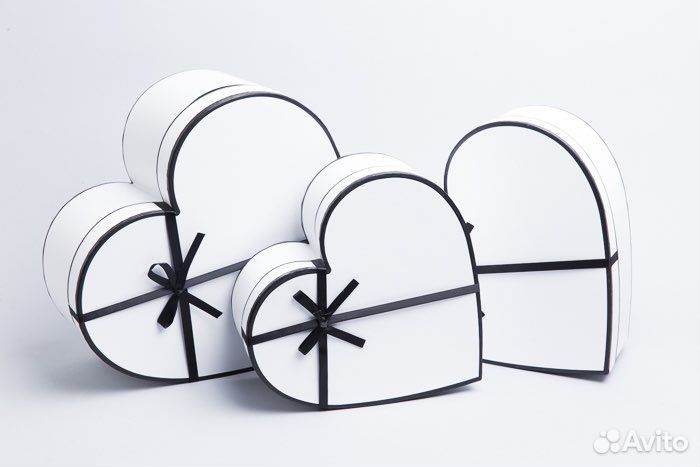 Коробка подарочная в форме сердца