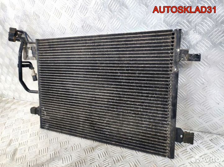 Радиатор кондиционера VW Passat B5 3B0260401